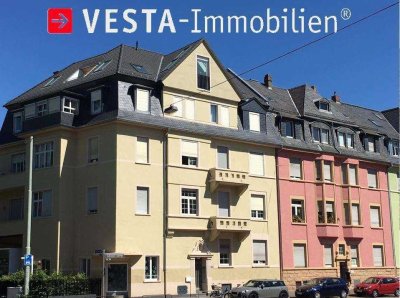 KNOCKING ON HEAVENS DOOR:  Modernes Single Dachgeschoß mit Terrasse & EBK