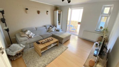 Schicke 3 ZW im 4.OG eines gepflegten 6 Familienhauses