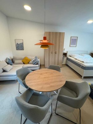 Frisch sanierte, voll ausgestattete & möblierte 1,5 Zi.-Wohnung in Würzburg