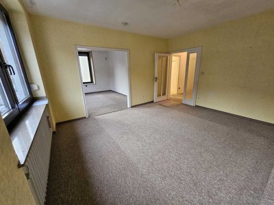 Helle 4-Zimmer-Wohnung mit Balkon in Köln-Urbach