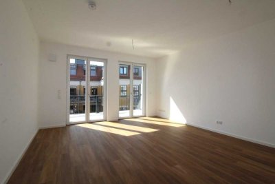 Helle 3-Zimmerwohnung mit Einbauküche und großem Südbalkon!