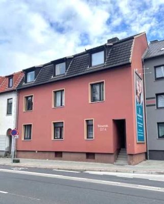Sehr große 4-Zimmer-Wohnung in Bremerhaven-Wulsdorf