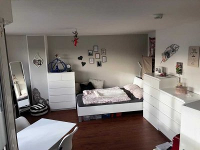 Helles 1-Zimmer-Apartment mit Loggia in Süd-Ausrichtung - Weststadt Ravensburg