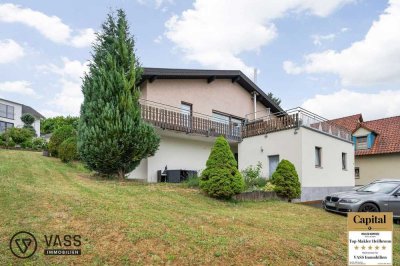 Wohnen mit Weitblick – Großzügiges Einfamilienhaus mit flexibler Nutzung in Unterbalbach
