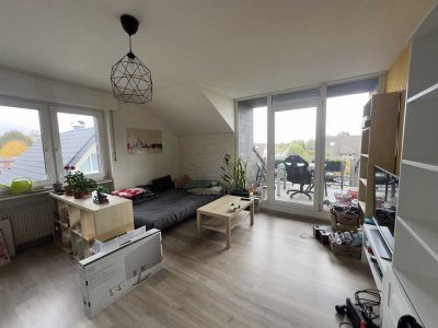 Helle 2-Zimmer-Wohnung mit großem Balkon in Gütersloh