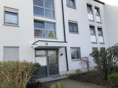 Schöne und helle 2-Zimmer-Wohnung mit Balkon, nähe Uniklinik Augsburg