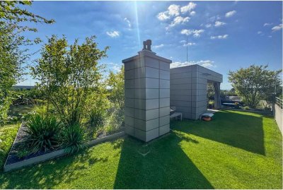 Luxus-3-Zimmer-Wohnung im extra gehobenen Stil mit traumhafter Dachterrasse & Alpenblick
