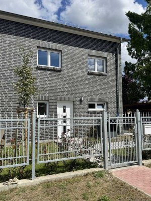 Neubau Erstbezug - Doppelhaus mit optionaler Einbauküche +++