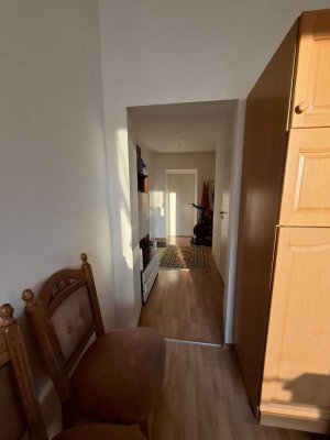 Helle möblierte 1-Zimmer-Wohnung mit Balkon in Aachen – kurzfristige Untermiete