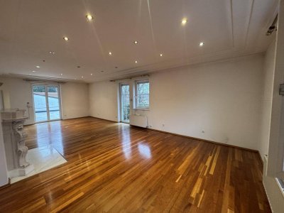 Exklusive Maisonettewohnung mit Terrasse, Balkonen &amp; Lift in die Wohnung!