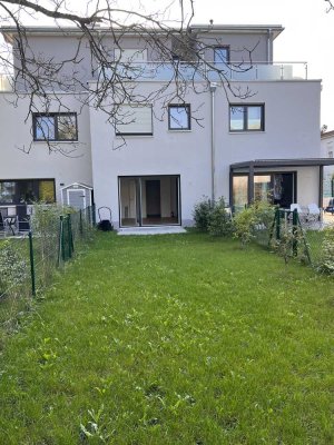 Stadthaus mit Garten! Erstbezug ab sofort