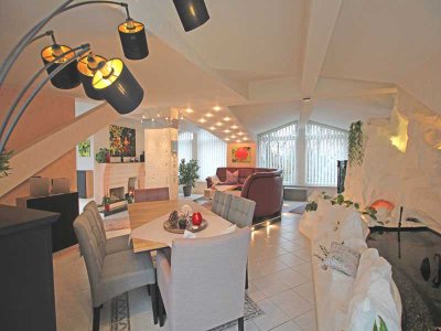 Stilvolle Eigentumswohnung mit Dachterrasse und Fernblick ins Grüne