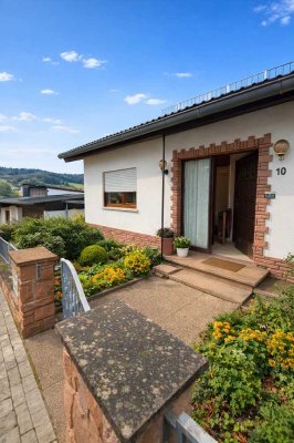 Zweifamilienhaus in Bonsweiher – Ruhe, Natur und Platz für die ganze Familie