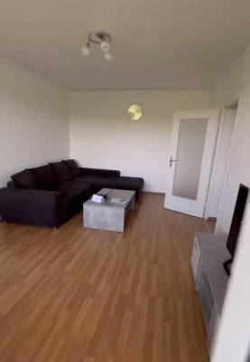 Schöne 2-Zimmer-Wohnung mit Balkon in Offenbach, ab Mai zu vermieten