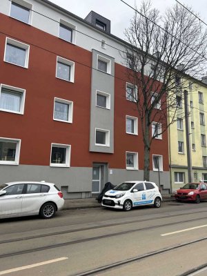 Sehr gepflegte 2-Raum-Wohnung mit Balkon in Essen-Frohnhausen frei!