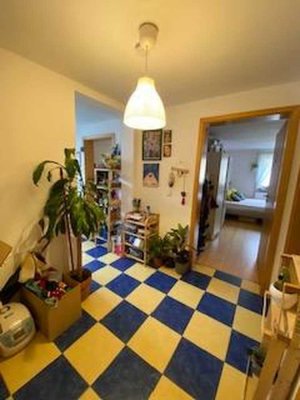 2-Zimmer-Dachgeschosswohnungeg in München-Laim: Stilvoll, zentral, hell, geräumig und WG-geeignet-