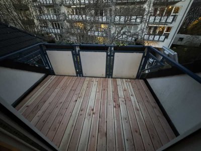 Helle möblierte 2-Zimmer Dachgeschosswohnung in Leipzig-Connewitz