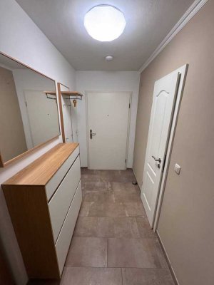 Kernsanierte Helle 3-Zimmer Wohnung mit zwei Balkone im 4. OG in Puchheim