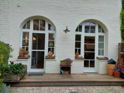 Exklusiv sanierte Altbau-Wohnung mit Terrasse und Garten in bester Lage nahe dem Wöhrder See