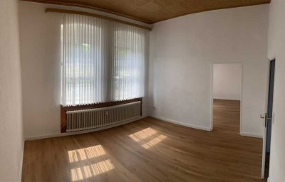 Nähe Musiktheater: Ansprechende 3,5-Raum-Erdgeschosswohnung