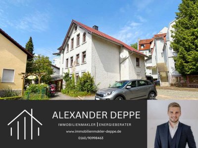 Am Rande der Fußgängerzone: Sanierungsbedürftiges Mehrfamilienhaus mit 3 Wohneinheiten!