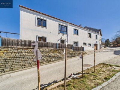 Gepflegtes 6-Zimmer Einfamilienhaus - Ob als familienfreundliches Eigenheim oder als lohnende Investition