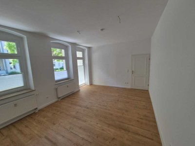 Moderne und frisch renovierte Erdgeschosswohnung mit Balkon und Stellplatz in Top-Lage