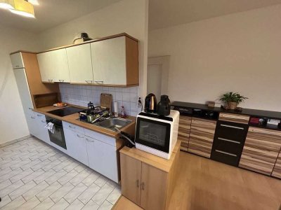 Tolles Investment in Altchemnitz - Klein & fein mit Einbauküche & Carport