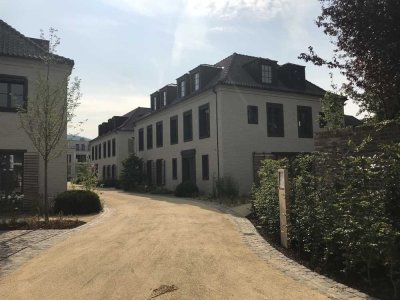 Rheinblick Residences - luxuriöse Doppelhaushälfte mit 24/7 Sicherheit