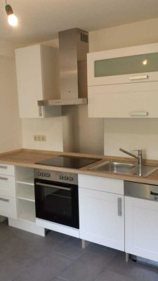 Souterrainwohnung mit EBK & Stellplatz in Paderborn-Benhausen