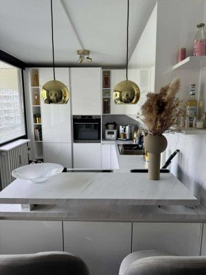 Freiwerdende, 103m² moderne 3 Zi.- ETW, grosser Abstellraum, 2 Balkone und TG -Stellplatz