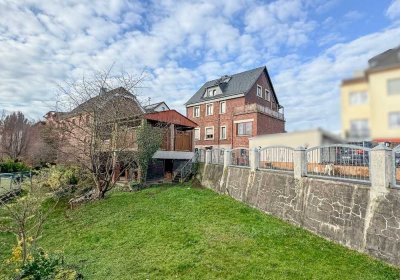 Ideal für Handwerker! Zweifamilienhaus mit viel Platz und historischem Charme in zentraler La