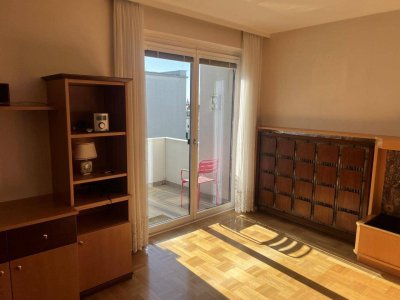 Zentrale Lage, ruhig, hell, gepflegt, top Infrastruktur, Einkaufsmöglichkeiten und Bahnhof fußläufig!