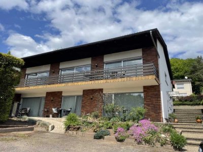 Schöne 3 ZKB-WHG mit Balk., EBK, Gart.+ Garage in Bliesk.