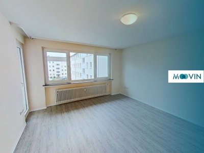 Komfortable 3-Zimmer-Wohnung mit überdachtem BALKON und Tageslichtbad mit Dusche und Badewanne