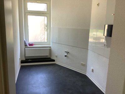 Helle 3-R-Wohnung - Heizkosten sind noch nicht in der Gesamtmiete enthalten