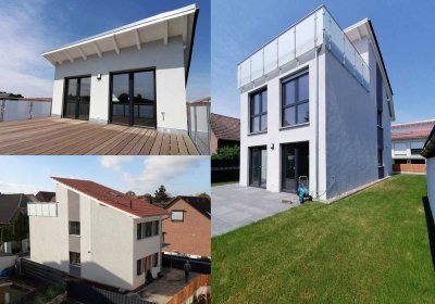 gehobenes Einfamilienhaus im alten Ortskern von Lamme mit Dachterasse, Garten und Carport