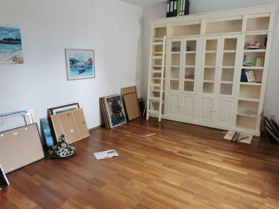 Möblierte, helle ALL INCLUSIVE 3 Zimmer Wohnung inkl. Balkon in Heiligenberg zu vermieten