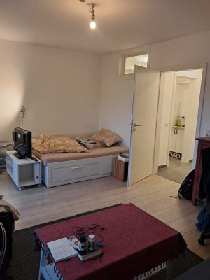 Schöne, ruhige 1 Zimmer Wohnung in Köln Lindenthal, Top Lage