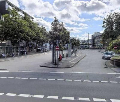 Helle 2-ZKB-Wohnung mit Einbauküche in zentraler Lage von Weidenau