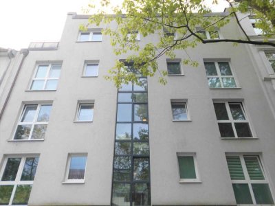 Helle 2 Zimmer-Wohnung ab 01.12.! Baererstraße! Harburg-Mitte!