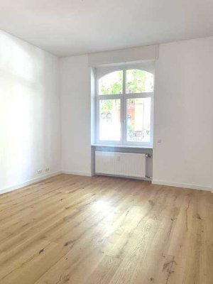 Großzüge, wunderschön sanierte 2-Zimmer-Altbauwohnung im Malerviertel, Frankfurt-Sachsenhausen