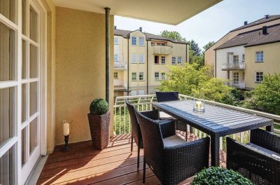 15.2/1.3 *Helle möblierte Wohnung m. großem Südbalkon u. TG-Stellplatz. Berg am Laim. WG geeignet