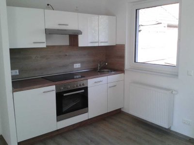 Neubauwohnung mit EBK und Balkon: stilvolle 1-Zimmer- Appartement in Göttingen- Weende