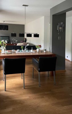 Schöne 4-Zimmer Wohnung mit Garten in Hamburg-Lokstedt