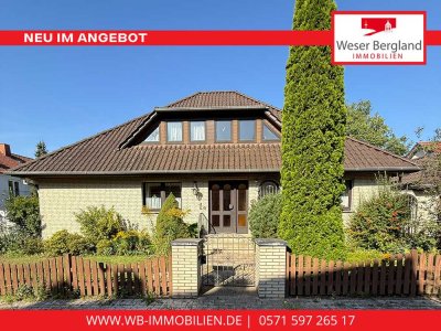 Großzügiges Ein- bis Zweifamilienhaus in top Wohnlage von Bückeburg