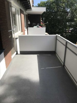 3 Zimmer Wohnung mit Balkon im 2.OG