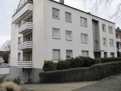 Top Wohnung im oberen Quellbergbereich:  2. OG.,  3,5 Zimmer + Westbalkon u. Garage.