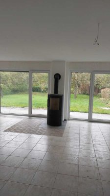 3-Zimmer-Wohnung mit Terrasse in Peterswörth