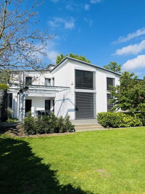 Zentral gelegenes Architektenhaus mit gehobener Innenausstattung in Bad Salzuflen
